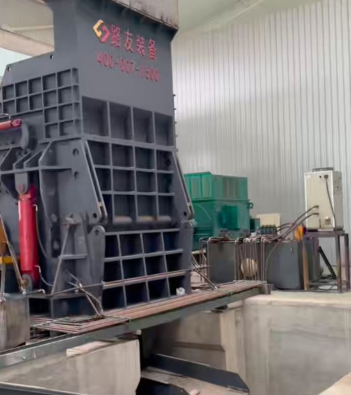 河北地區(qū)破碎機(jī)整體安裝完成，等待試機(jī)打料。